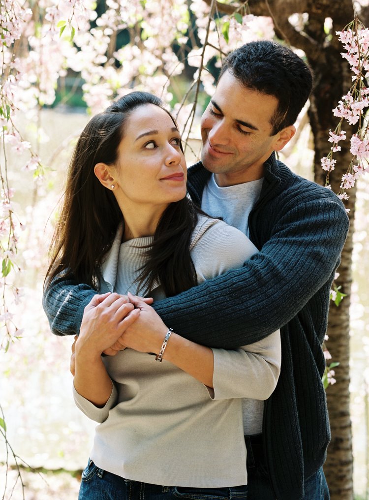 Gorgeous Brooklyn Botanic Garden Engagement Session