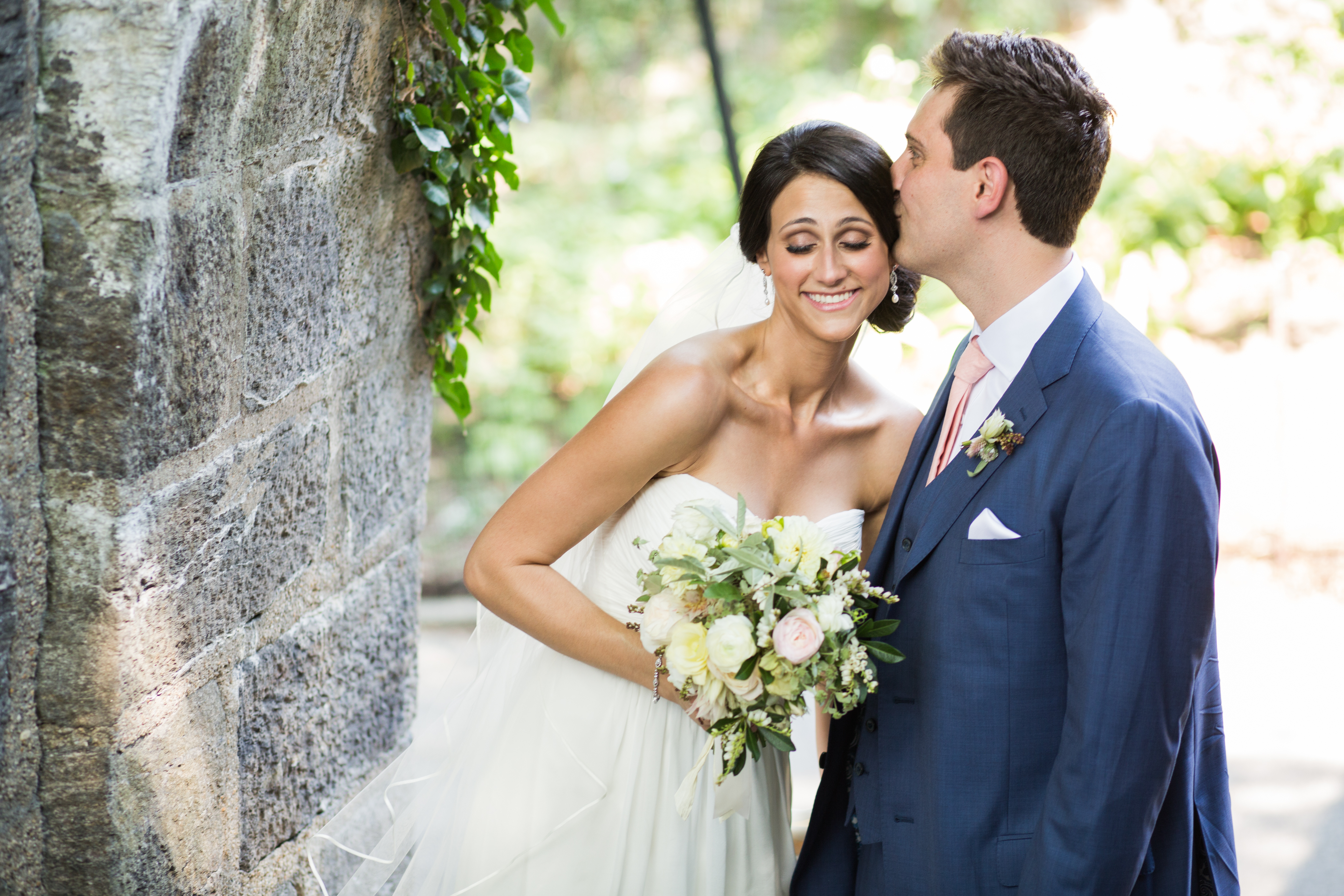 Fort Tryon Park and New Leaf Restaurant Wedding