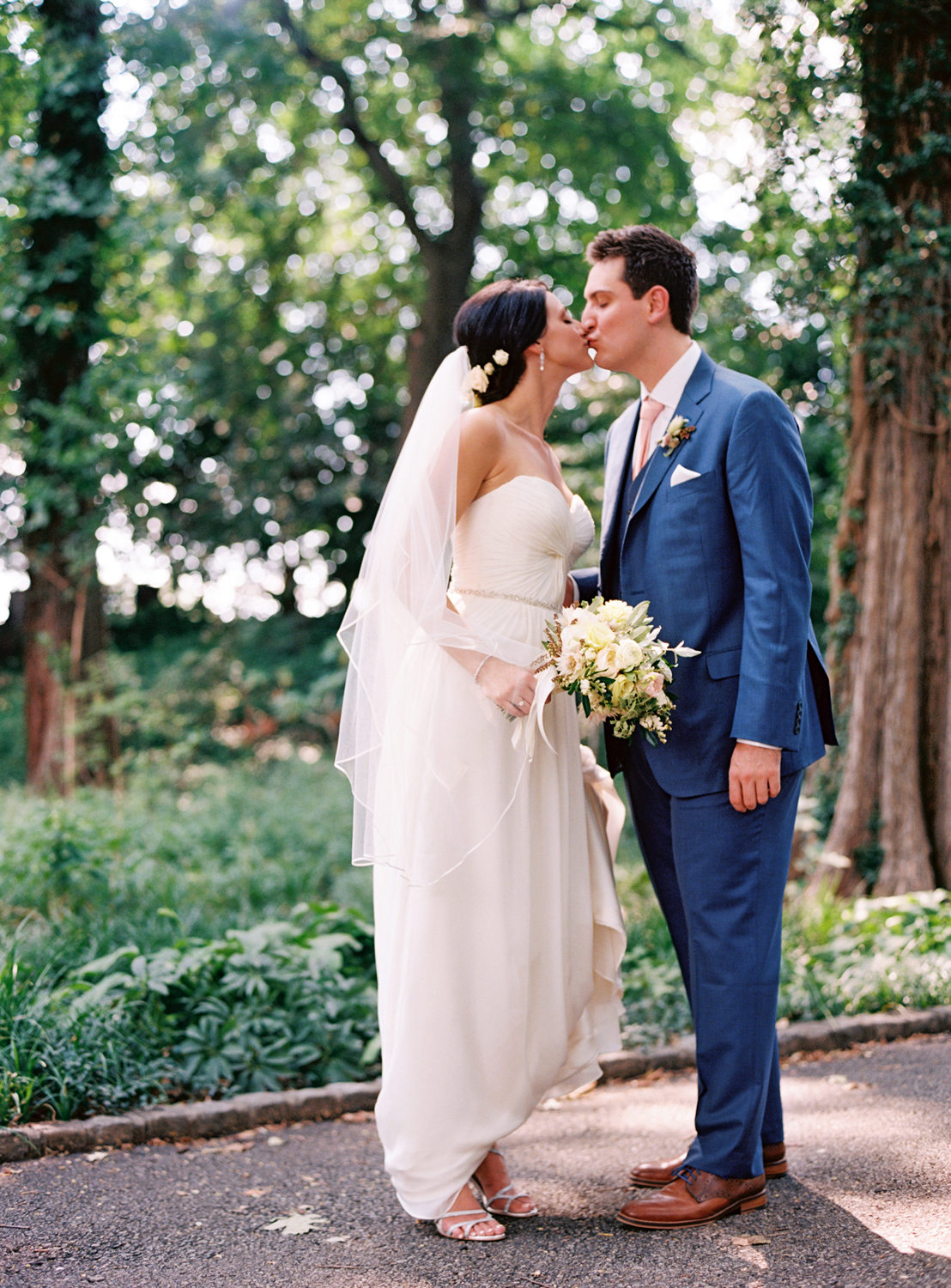 Fort Tryon Park and New Leaf Restaurant Wedding