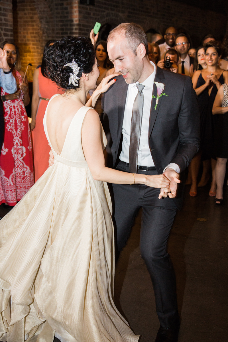 Summer Wedding at the Foundry by Karen Wise Photography